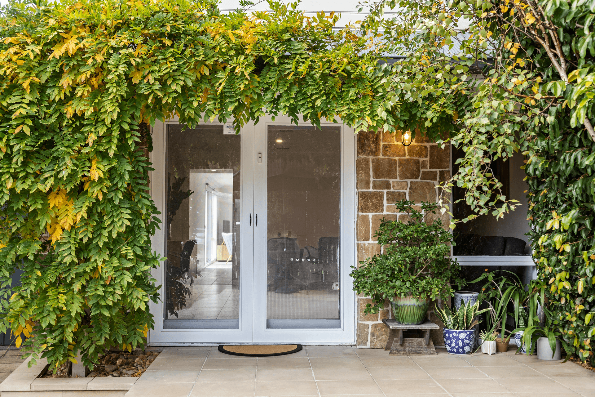 10 Mary Court, Mornington, VIC 3931