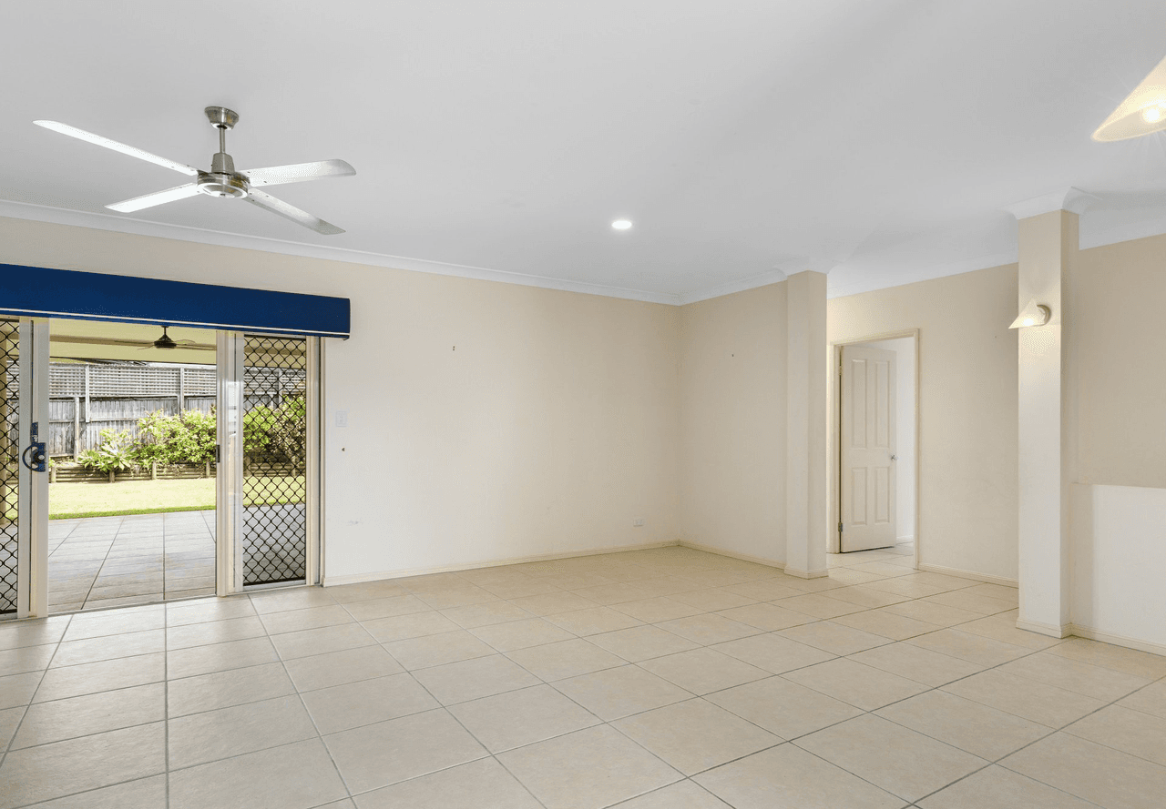 7 Sweetlip Close, KANIMBLA, QLD 4870