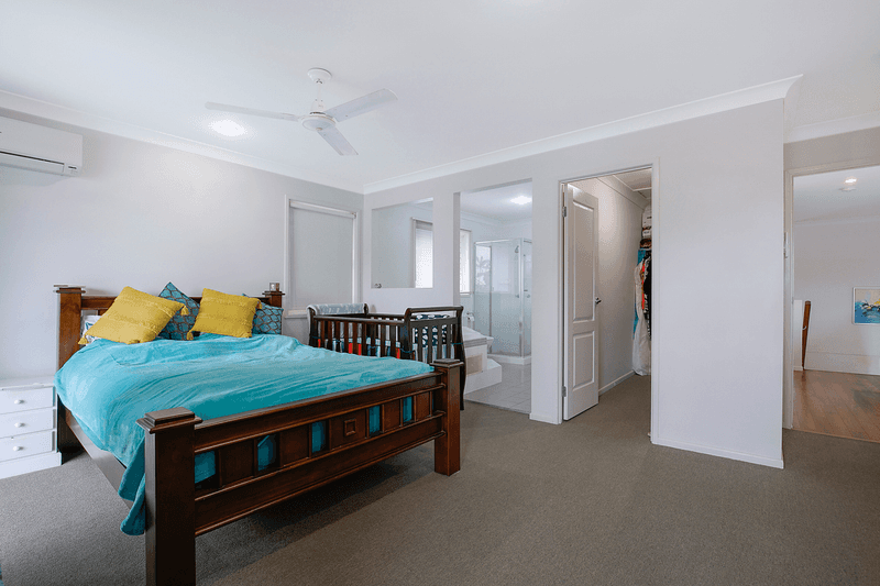 69 Daisy Road, MANLY WEST, QLD 4179
