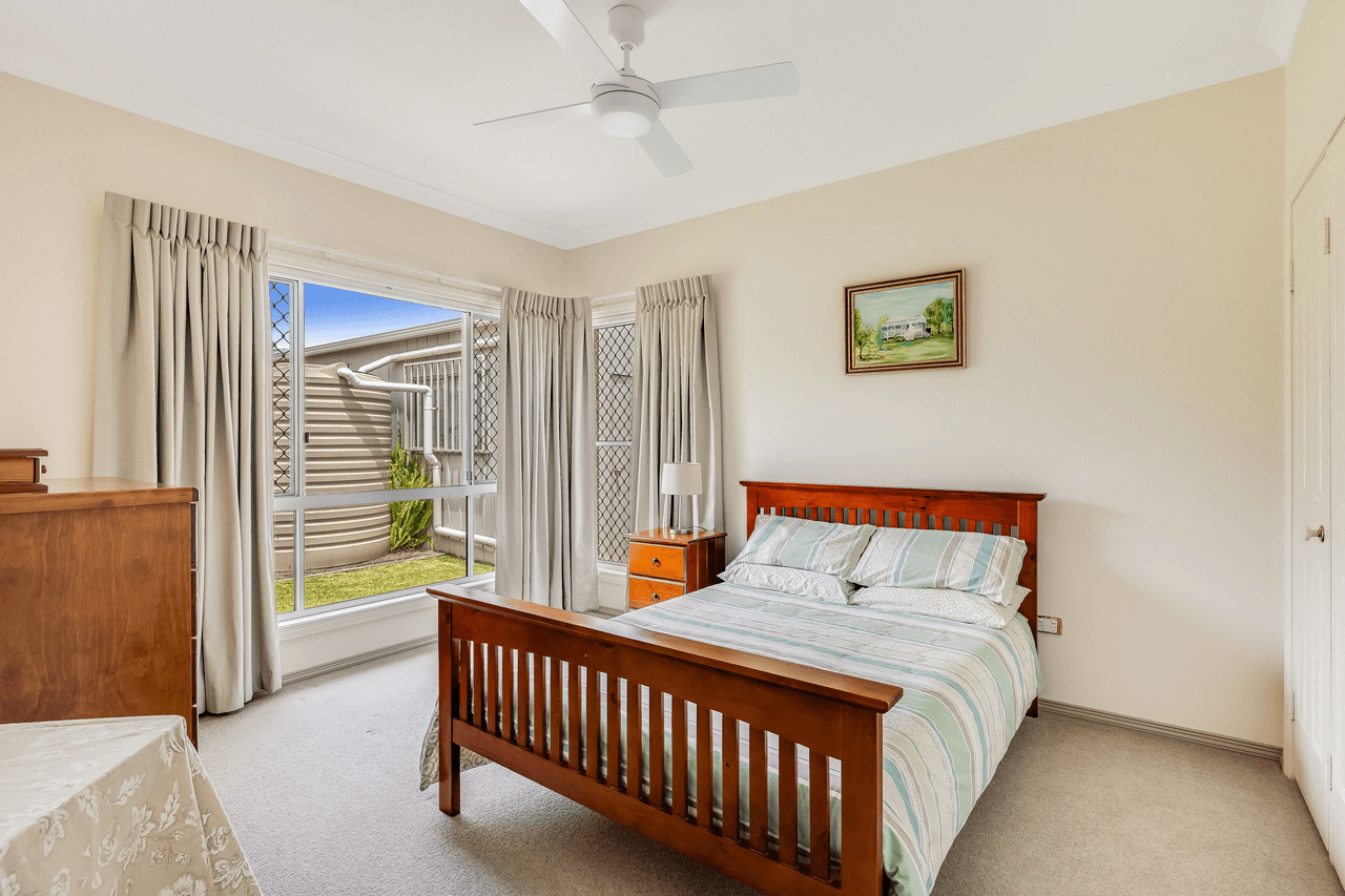 7 Meredith Crescent, RANGEVILLE, QLD 4350