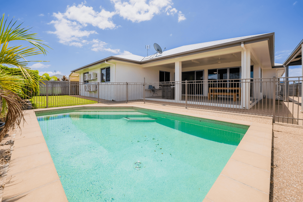 32 Barklya Street, MOUNT LOW, QLD 4818