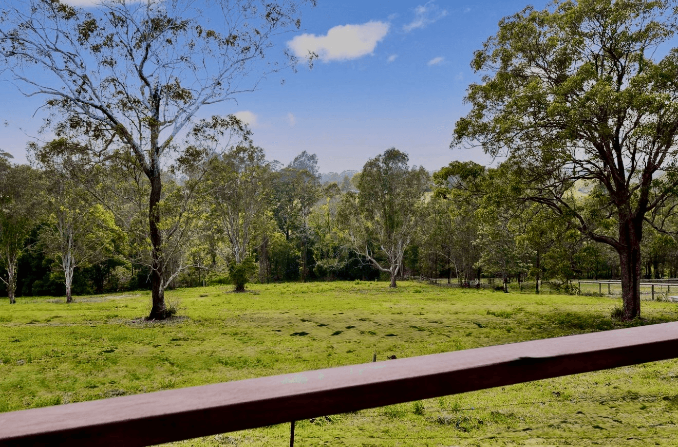 1 Cumberland Road, WIGHTS MOUNTAIN, QLD 4520