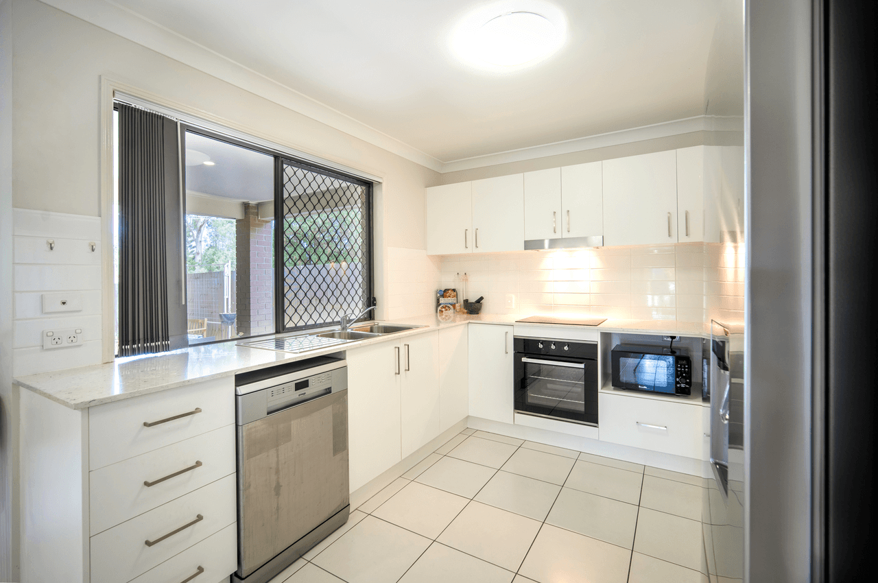 2 Carcoar Street, EVERTON PARK, QLD 4053