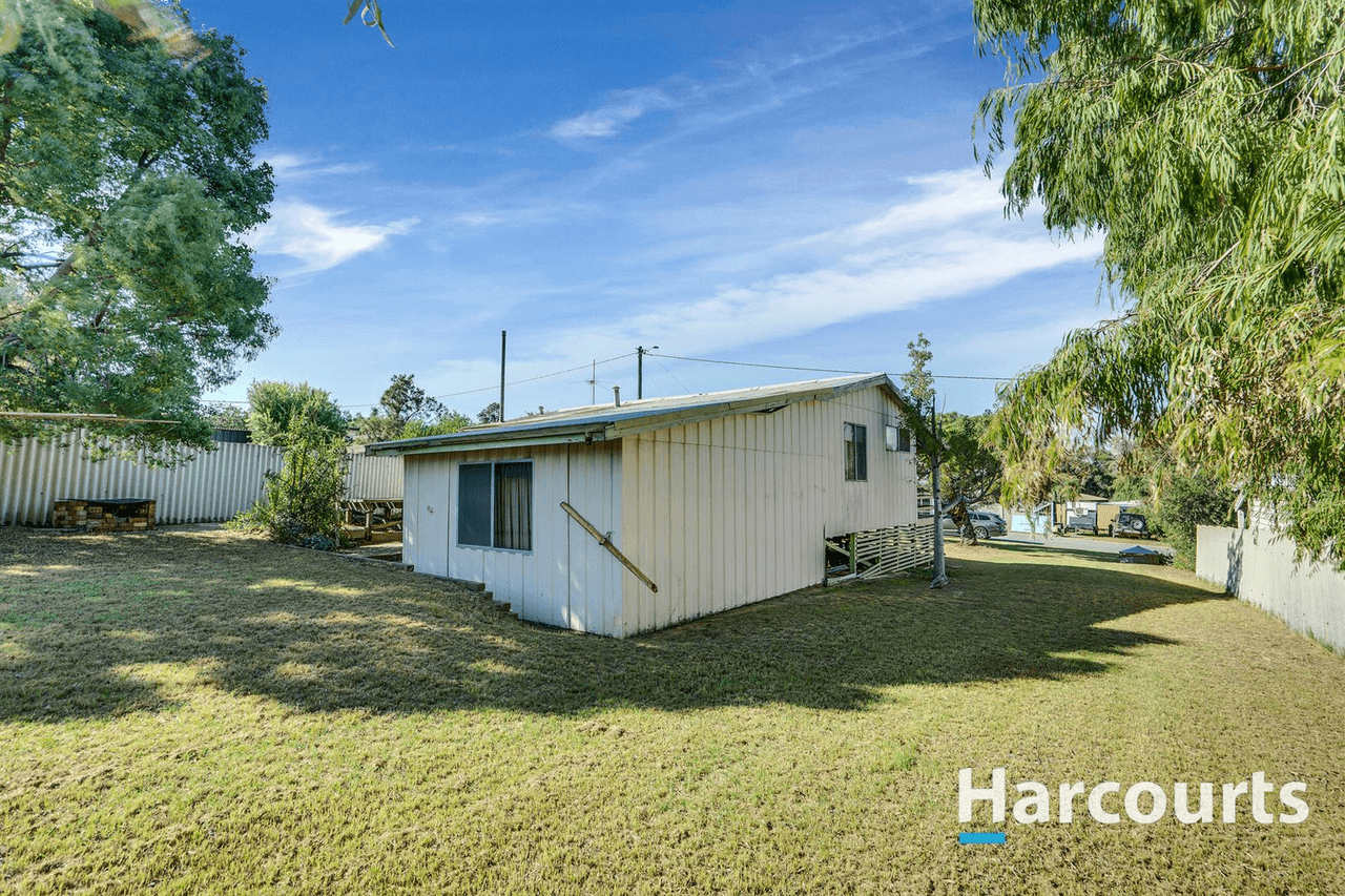 29 Barbara Street, Falcon, WA 6210