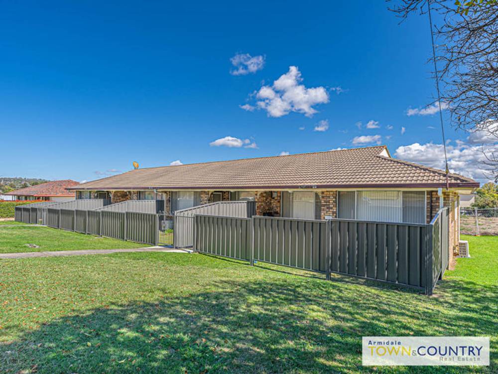 1-4/52 O'dell Street, ARMIDALE, NSW 2350