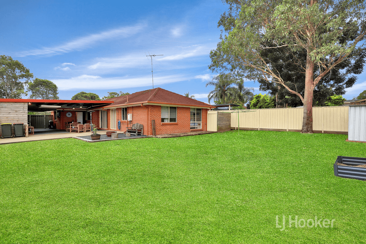 74 Torrance Crescent, QUAKERS HILL, NSW 2763