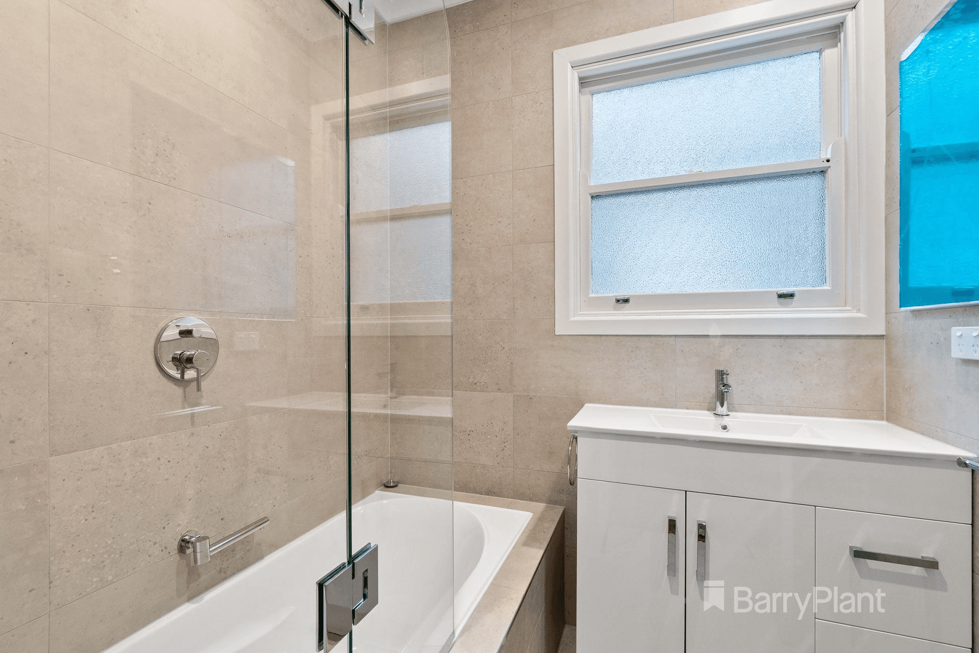 11 Montgomery Place, Bulleen, VIC 3105