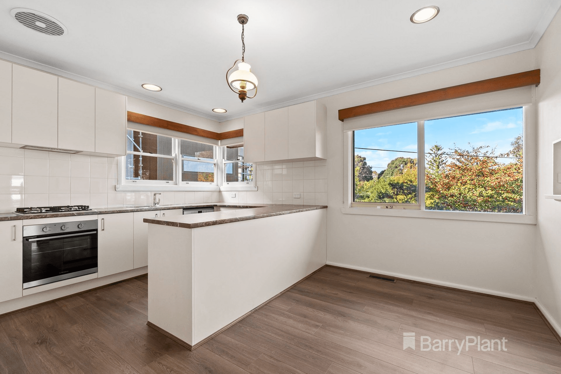 11 Montgomery Place, Bulleen, VIC 3105