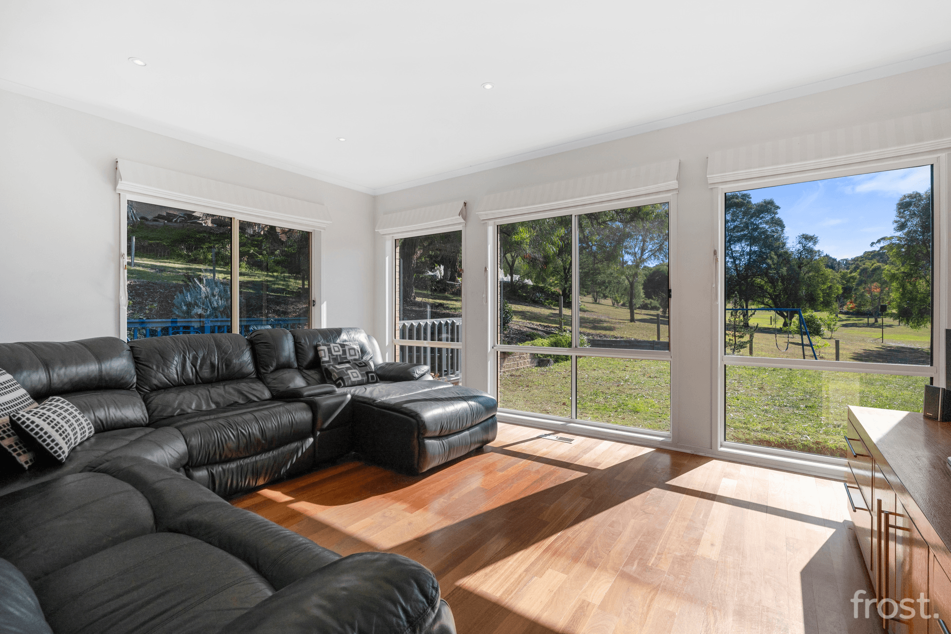 64 Valley Drive, Hidden Valley, VIC 3756