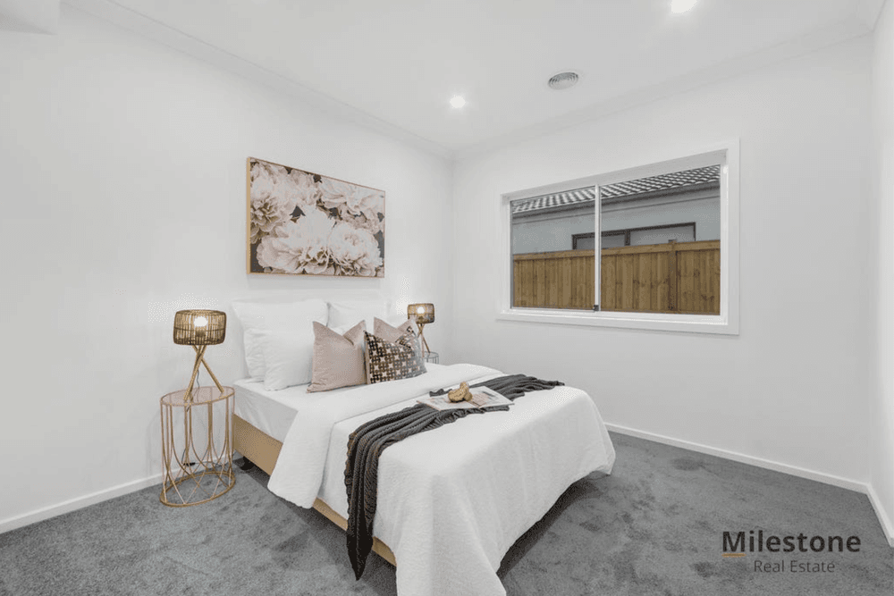 78 Carora Circuit, CLYDE NORTH, VIC 3978