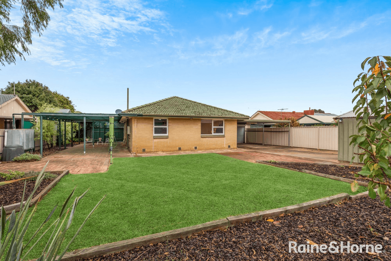 7 Helen Street, CHRISTIE DOWNS, SA 5164