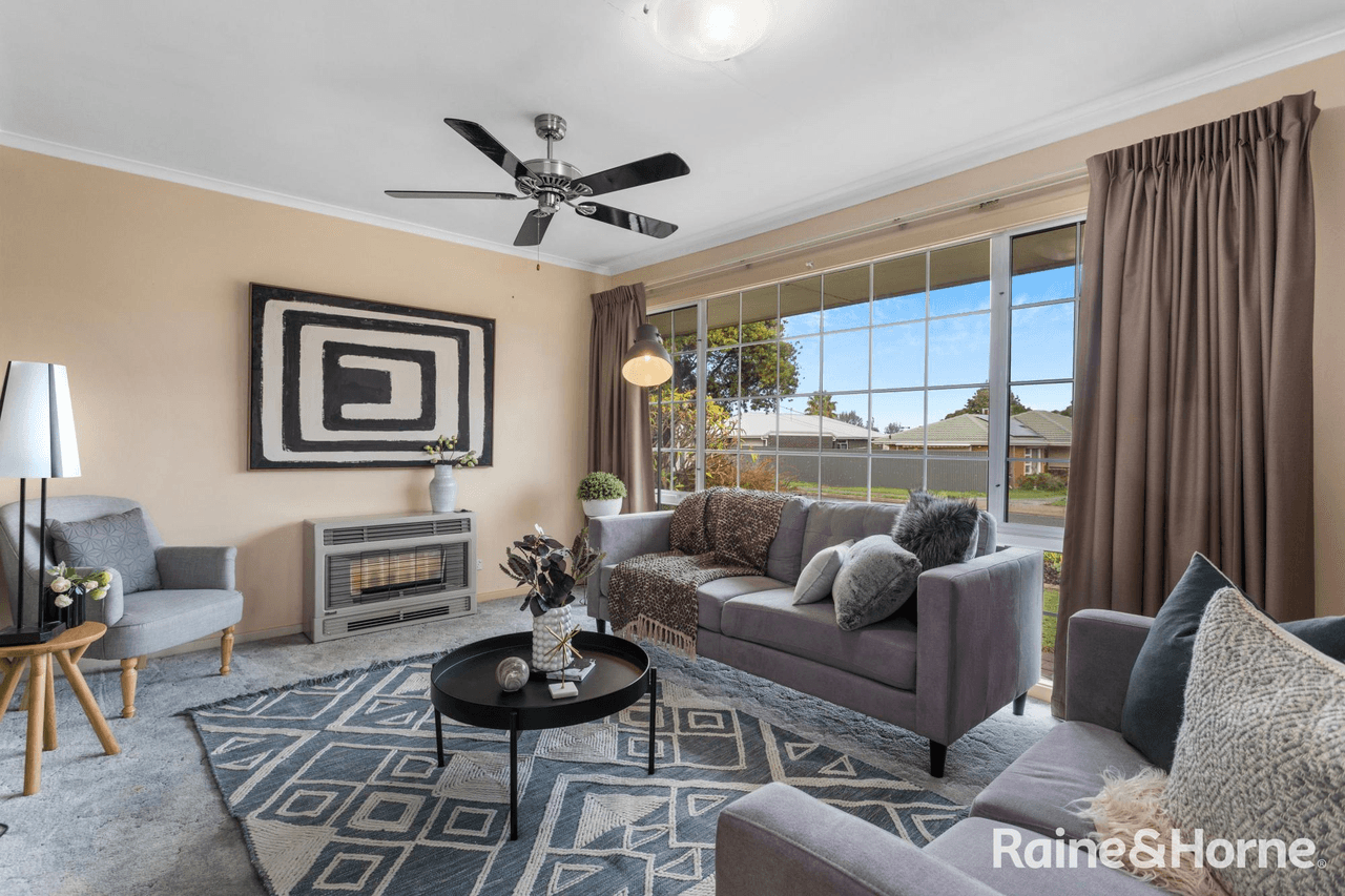 7 Helen Street, CHRISTIE DOWNS, SA 5164