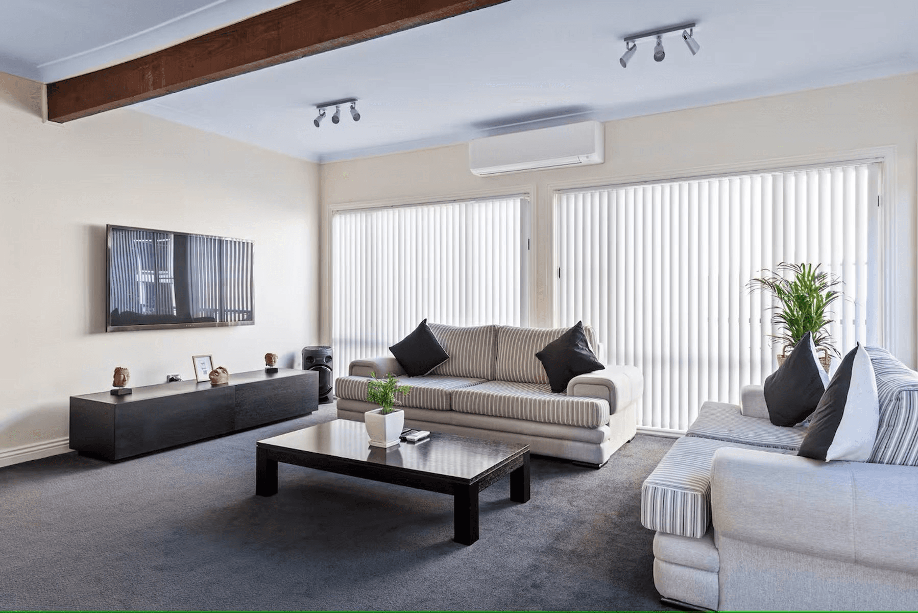 2 Wollongong Street, Shellharbour, NSW 2529