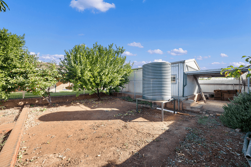 47 Alexander Avenue, CAMPBELLTOWN, SA 5074