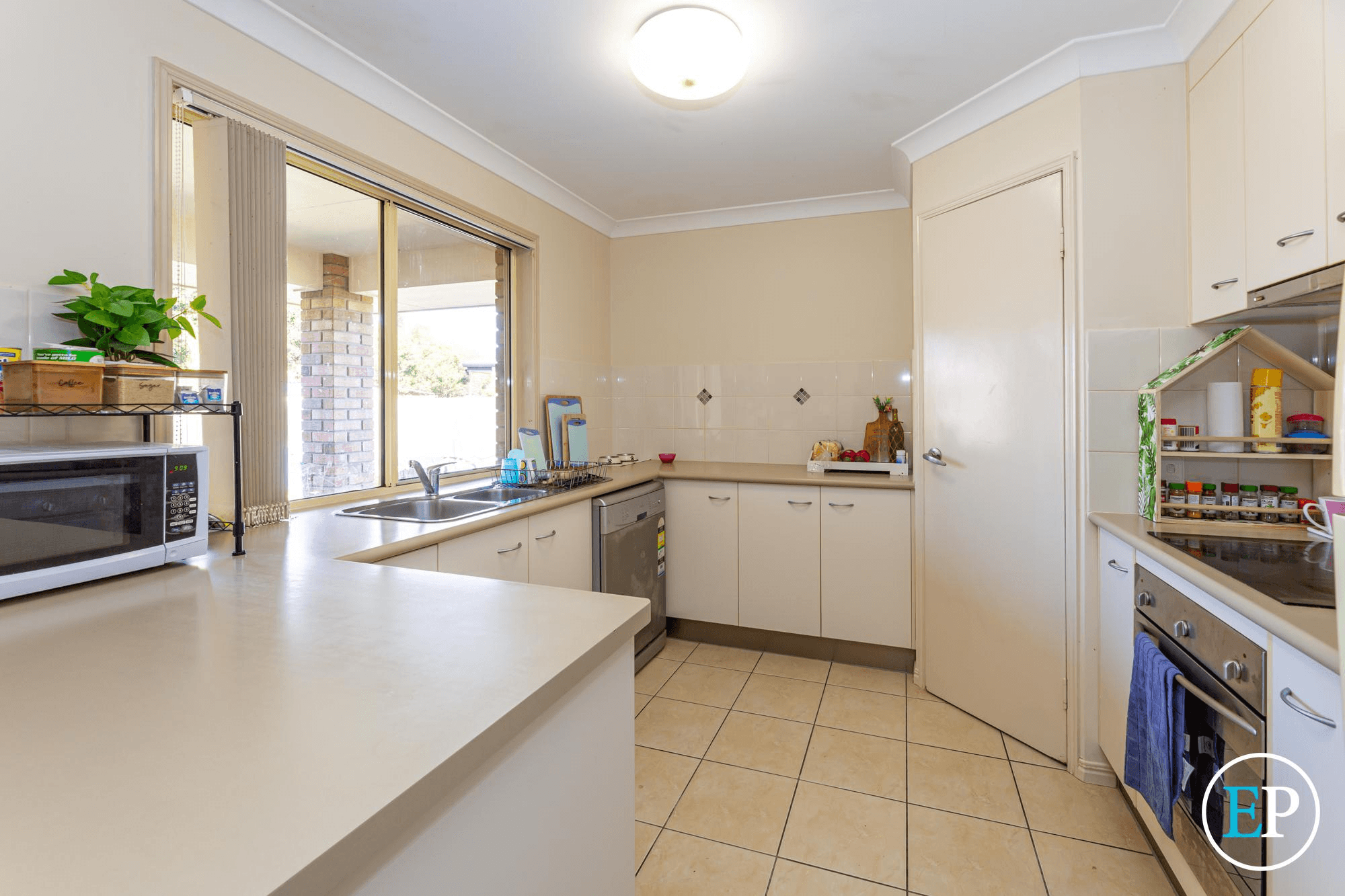 166 Avoca Road, AVOCA, QLD 4670