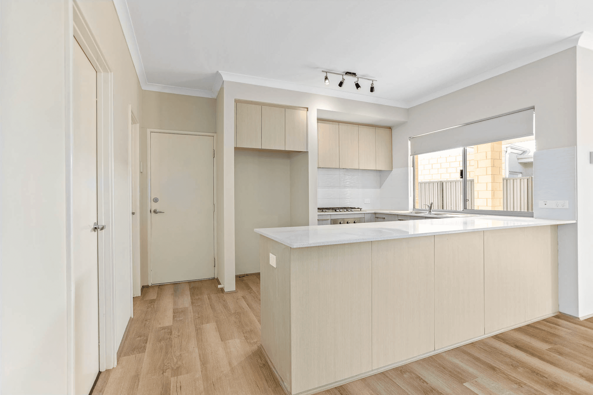 37 St Catharines Promenade, CHAMPION LAKES, WA 6111