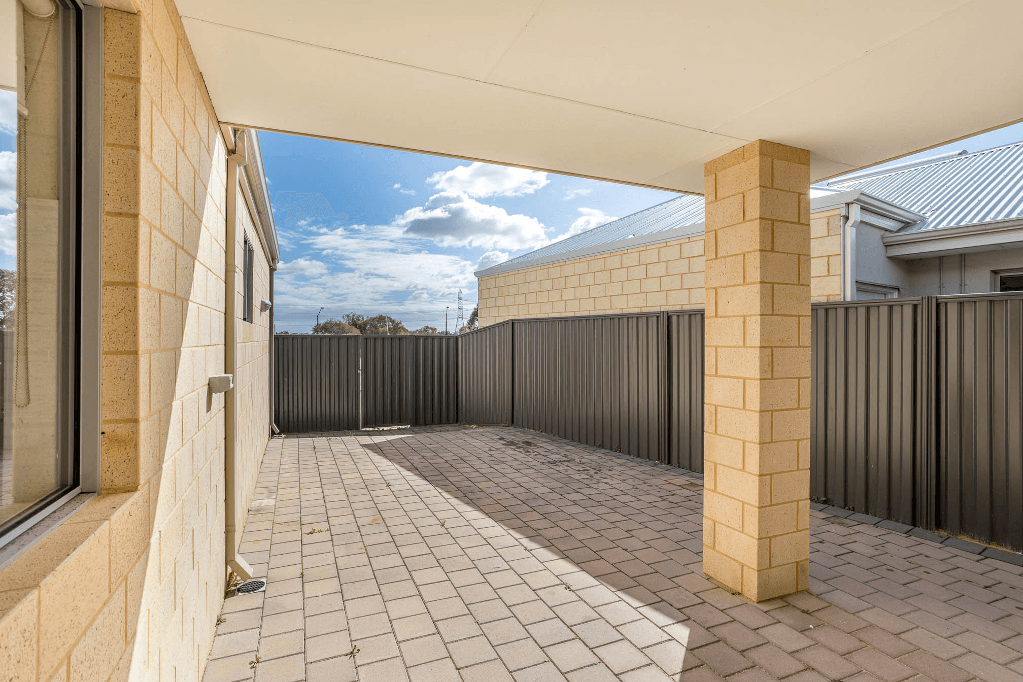 37 St Catharines Promenade, CHAMPION LAKES, WA 6111