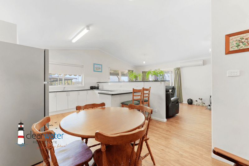 8 Golf Road, Ingenia Ocean Lake Park, Wallaga Lake, NSW 2546