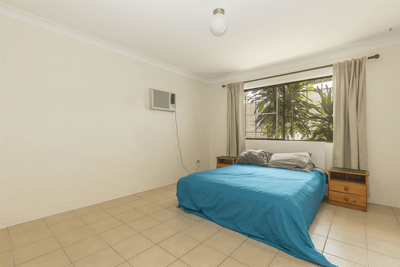 40 Macrossan Street, South Townsville, QLD 4810