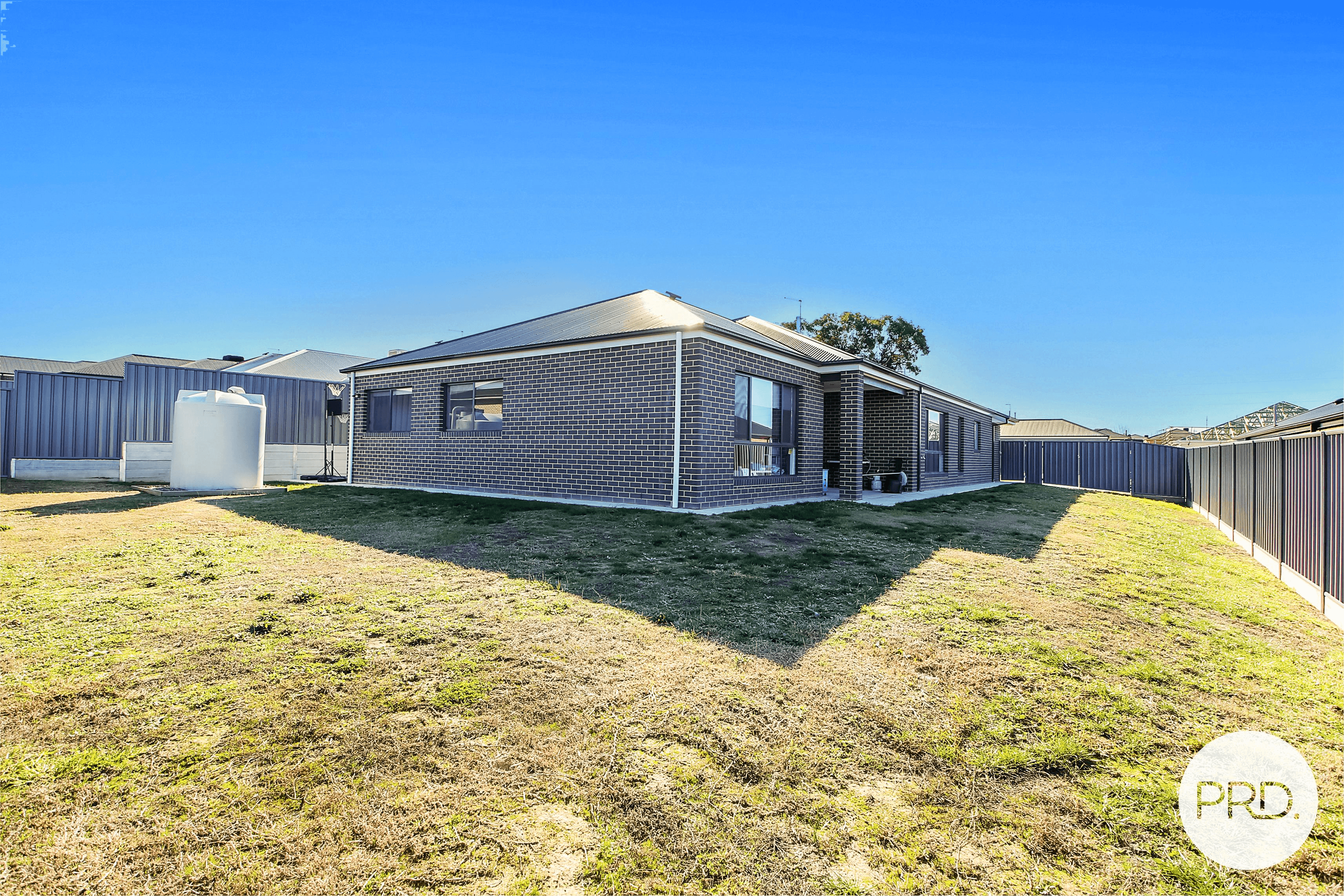 52 Hillford Circuit, THURGOONA, NSW 2640