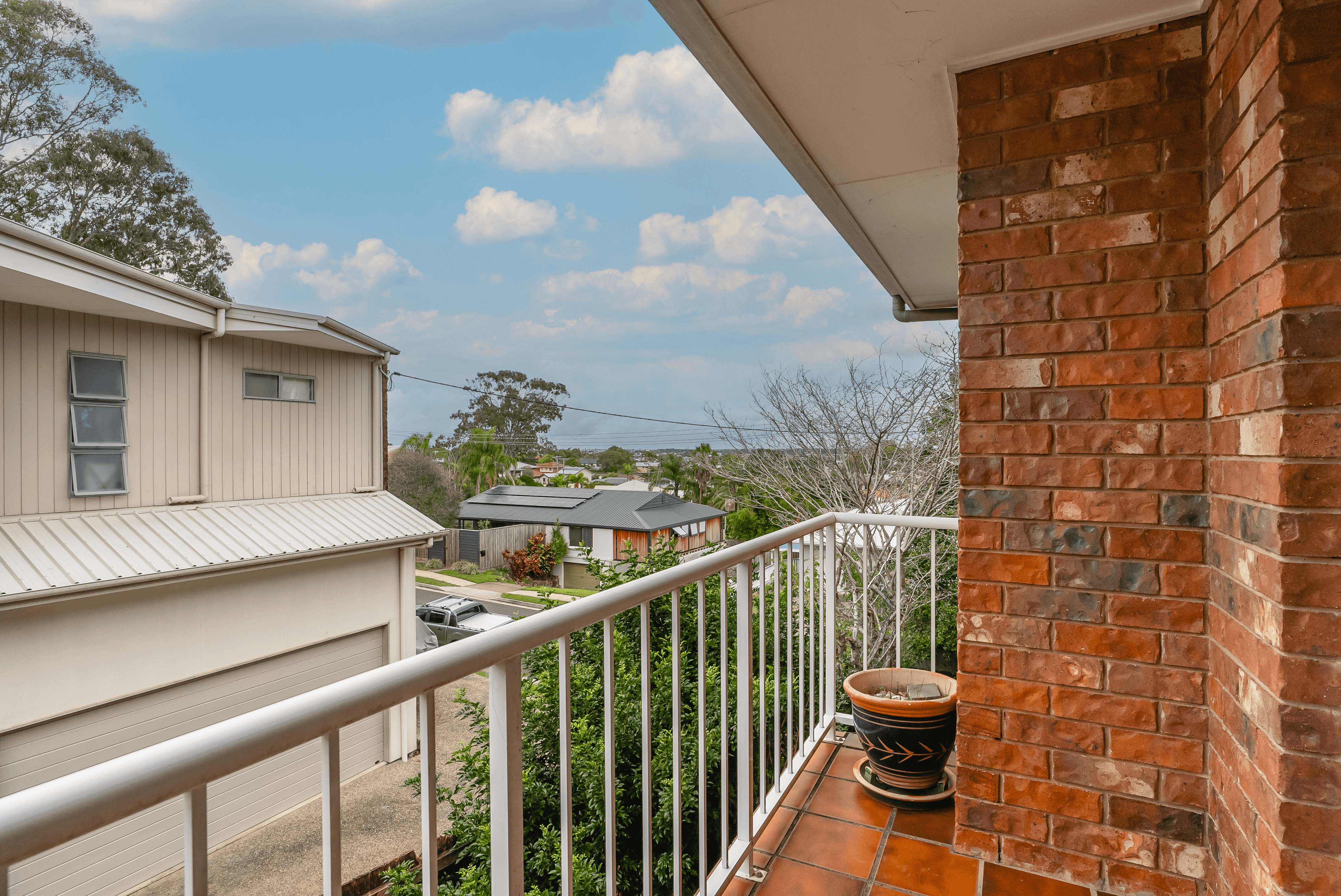 1/4 Kalinda Avenue, MOOLOOLABA, QLD 4557