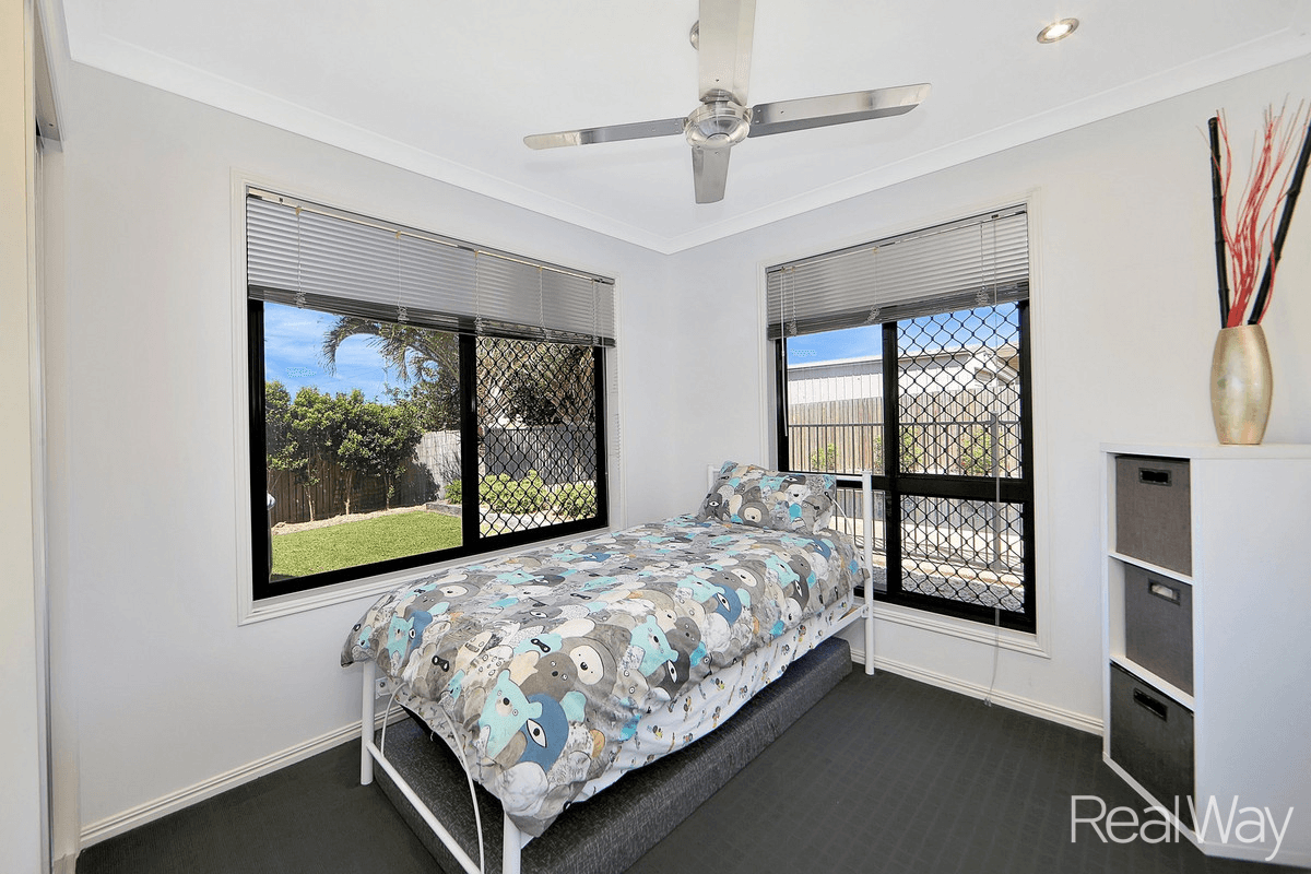 23 Mountney Street, Avoca, QLD 4670