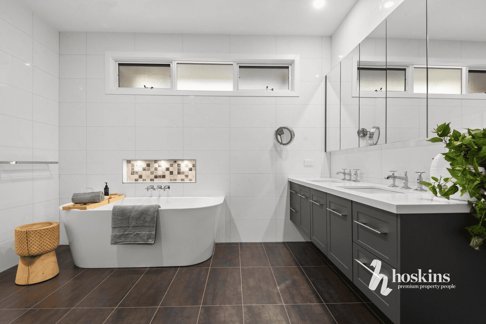 11-12 Oban Woods, Ringwood North, VIC 3134