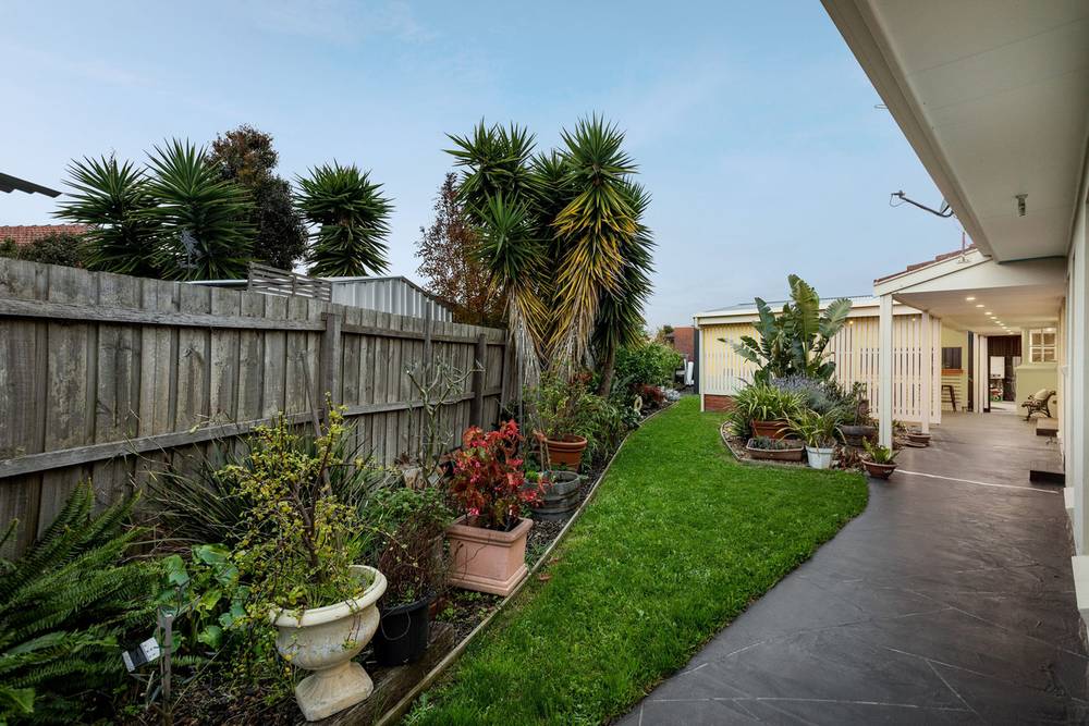 14 Rothesay Place, Greenvale, VIC 3059