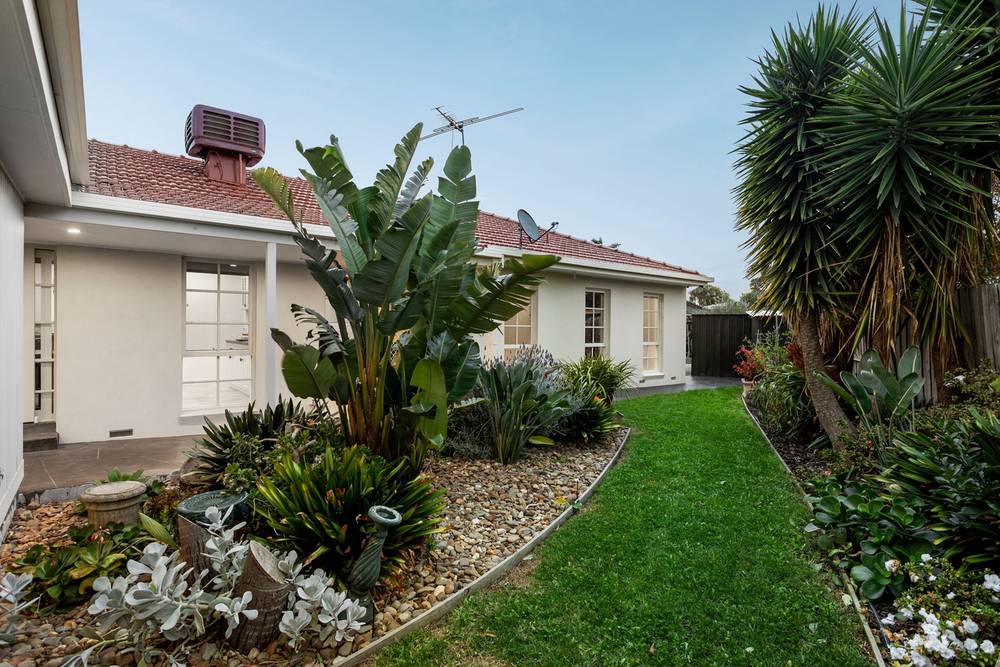 14 Rothesay Place, Greenvale, VIC 3059