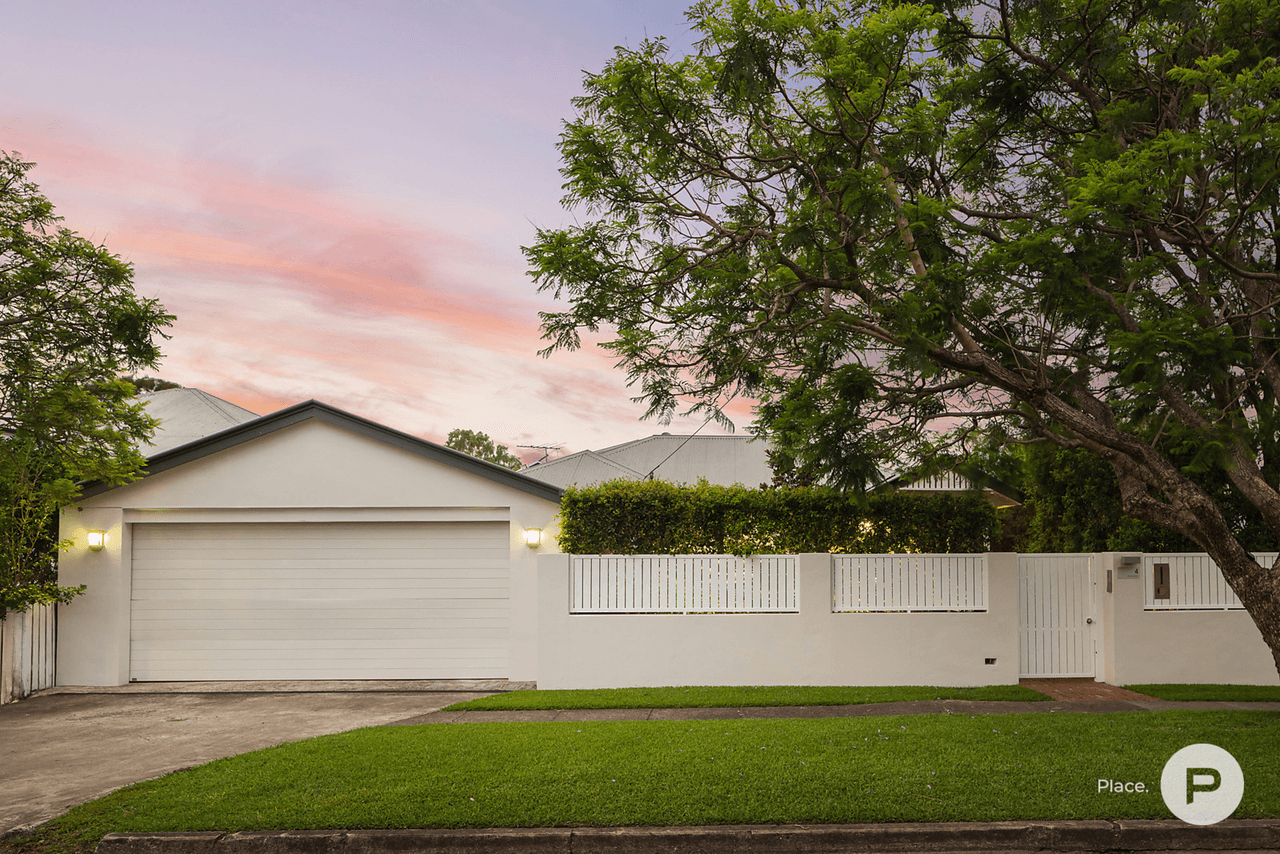 4 Brook Street, Hendra, QLD 4011