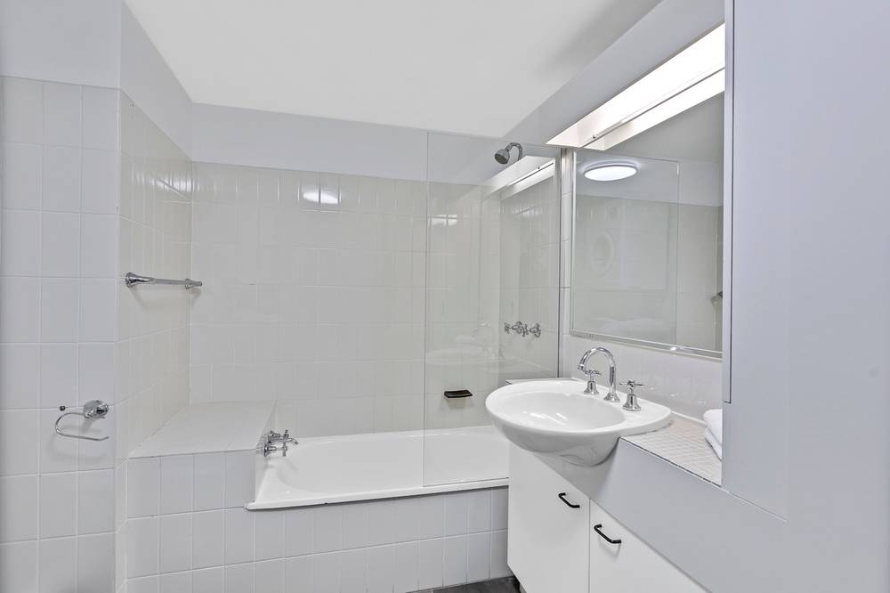 11D/120 Duporth Avenue, Maroochydore, QLD 4558