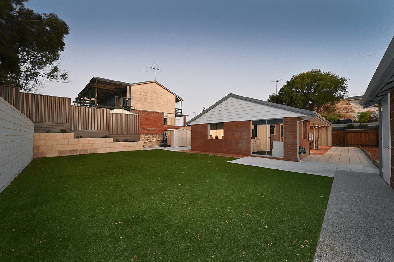 23 View Terrace, Quinns Rocks, WA 6030