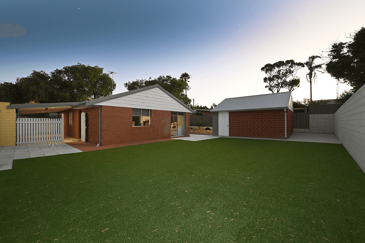 23 View Terrace, Quinns Rocks, WA 6030