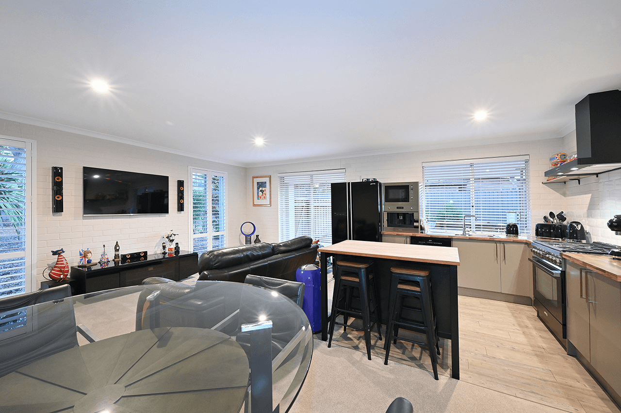 23 View Terrace, Quinns Rocks, WA 6030