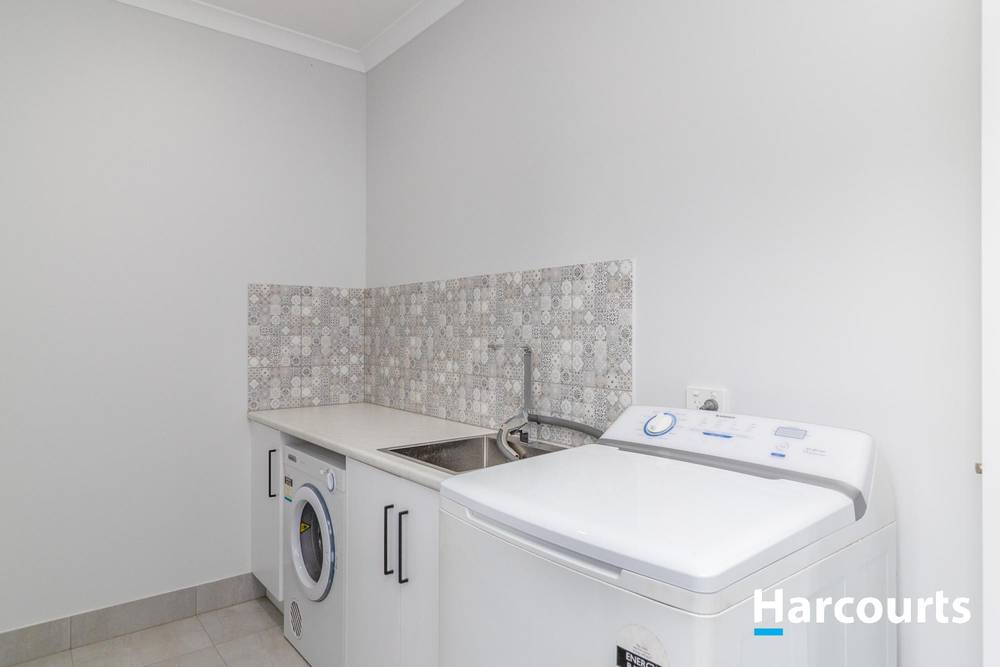 14 TYNDALL STREET, APPLE TREE CREEK, QLD 4660