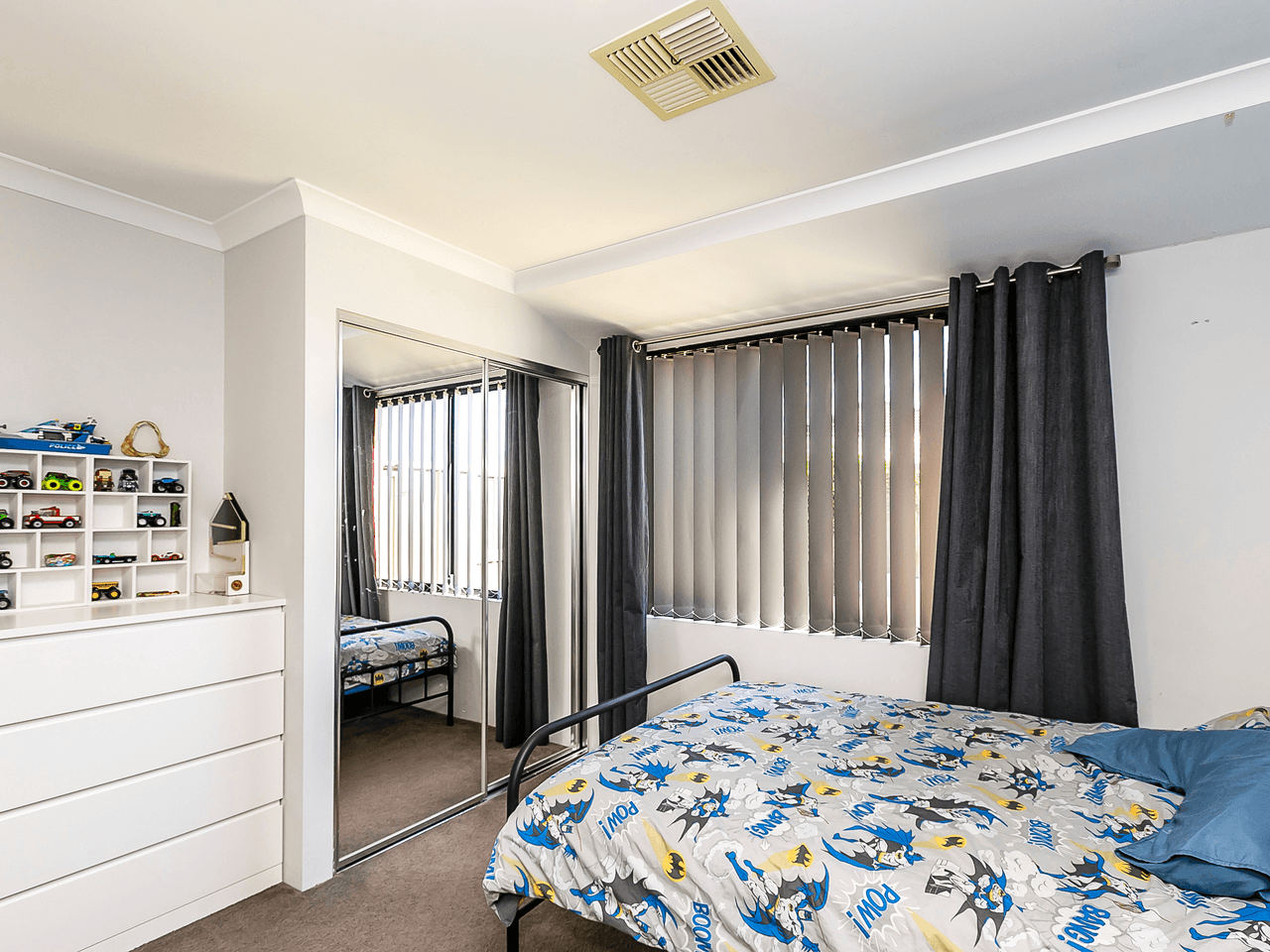 5 Leader Pass, ELLENBROOK, WA 6069