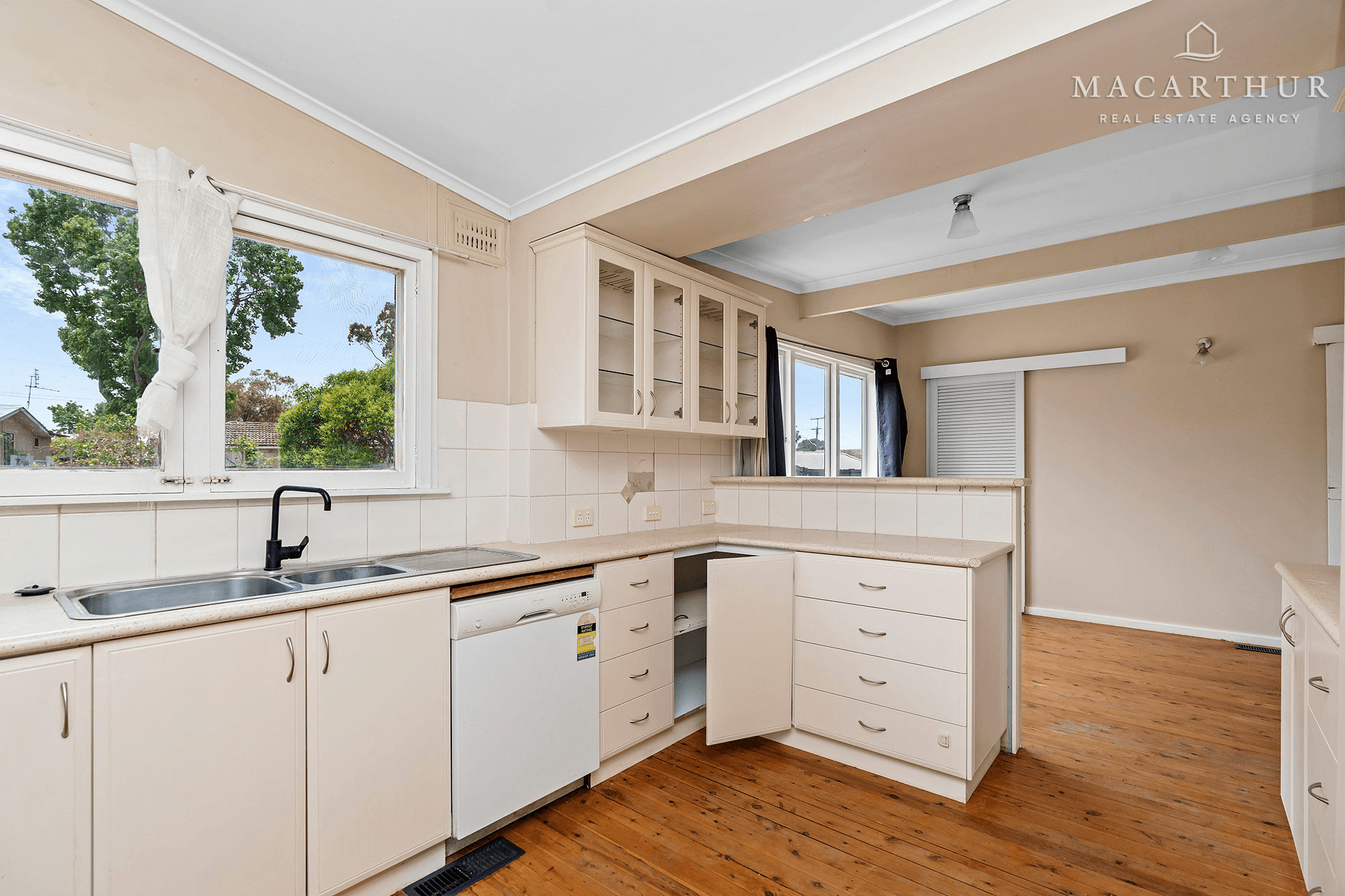 9 Malta Crescent, Ashmont, NSW 2650