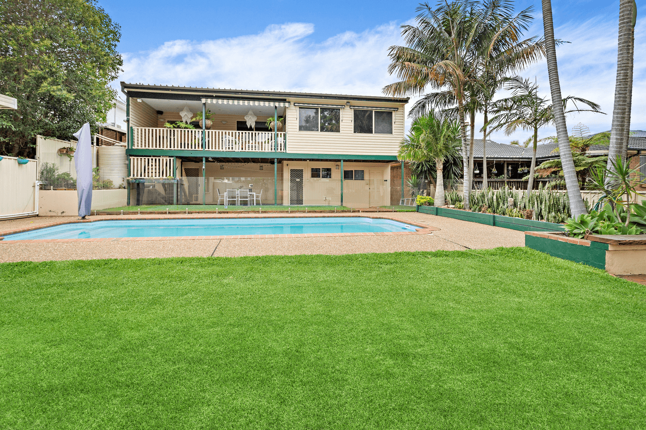 10 Blakemore Avenue, Kanahooka, NSW 2530