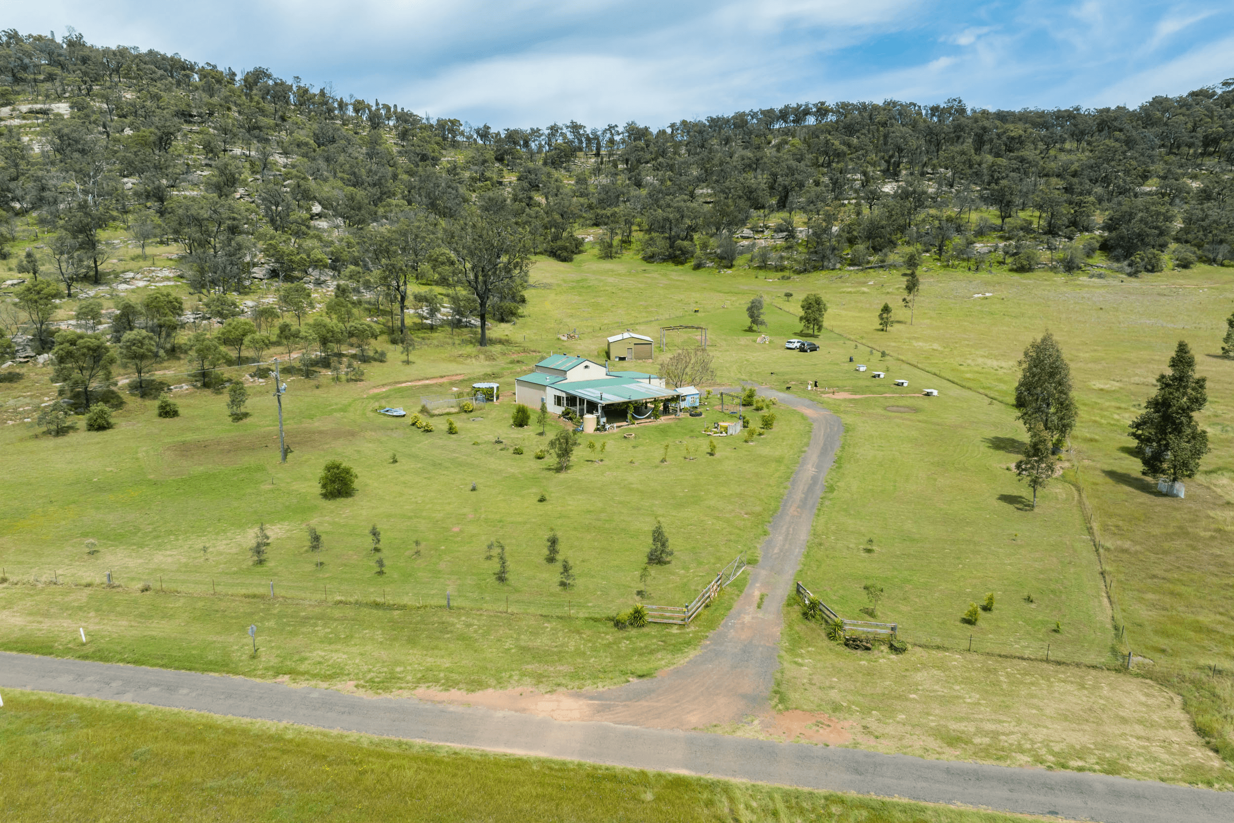 713 Giants Creek Road, GIANTS CREEK, NSW 2328