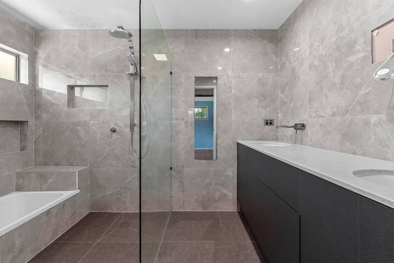 1 Akebia Street, ARANA HILLS, QLD 4054