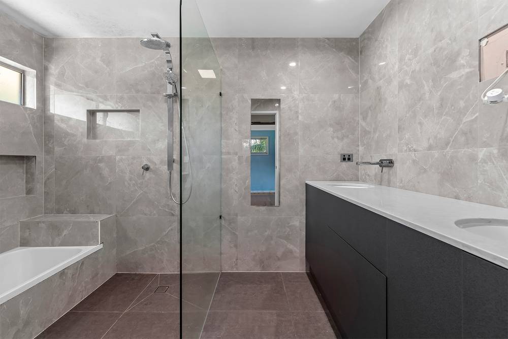 1 Akebia Street, ARANA HILLS, QLD 4054