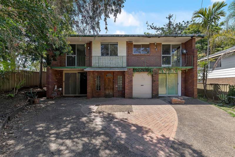 1 Akebia Street, ARANA HILLS, QLD 4054