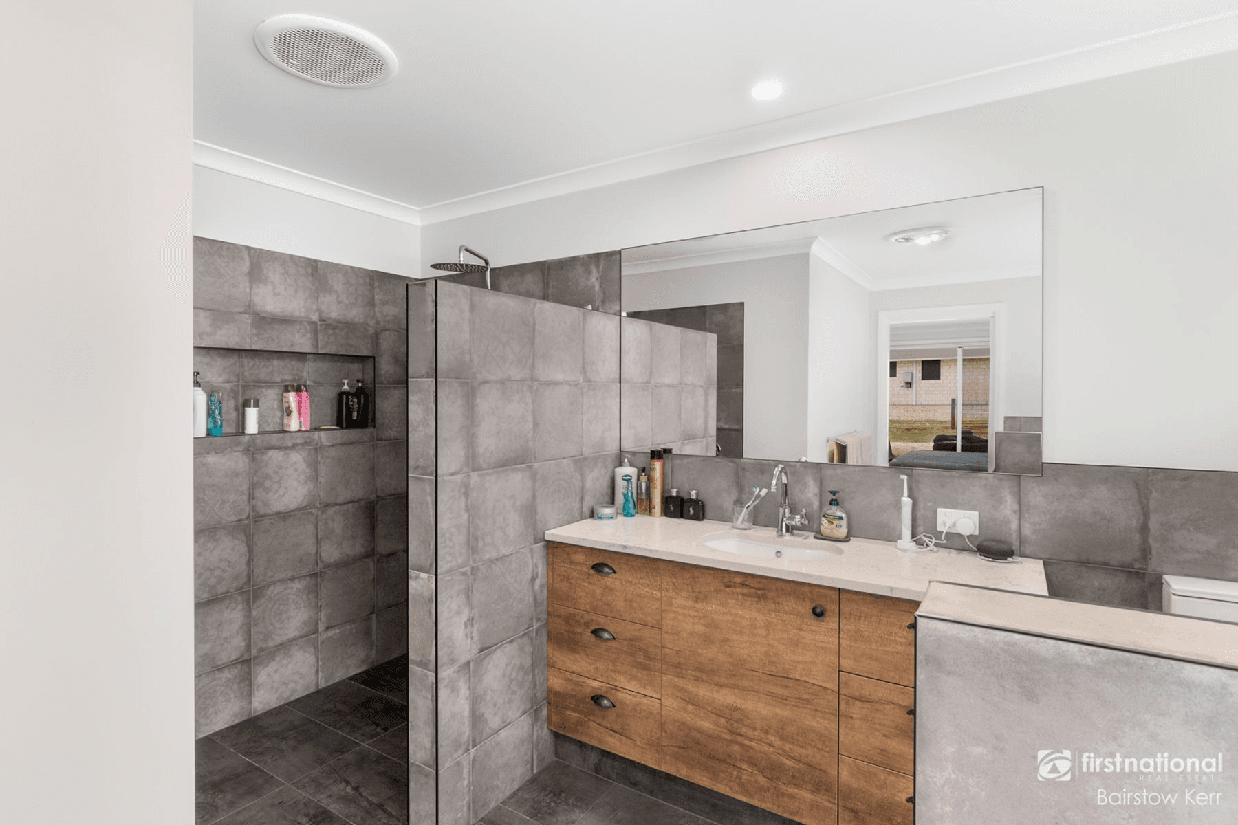 86 Hereford Way, Milpara, WA 6330