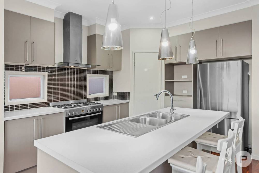 85 Hoff Street, Mount Gravatt East, QLD 4122