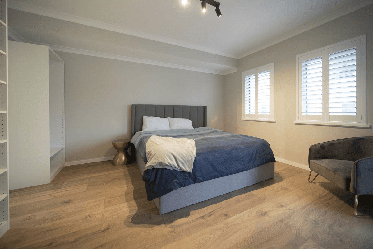 2/76 Newcastle Street, Perth, WA 6000