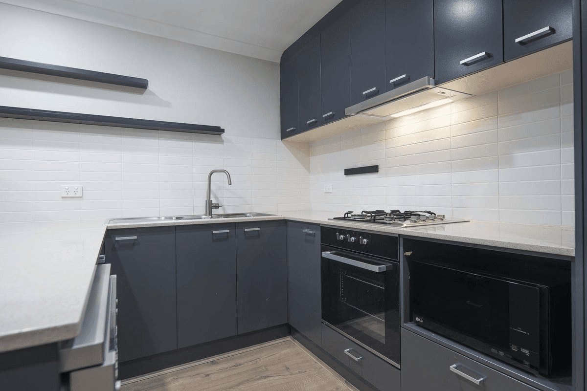 2/76 Newcastle Street, Perth, WA 6000