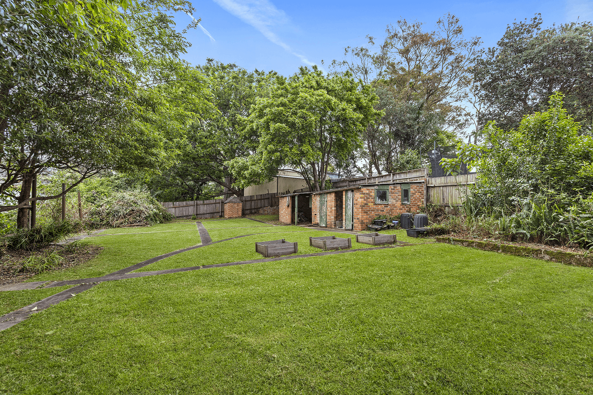 1 Greenacre Road, Wollongong, NSW 2500