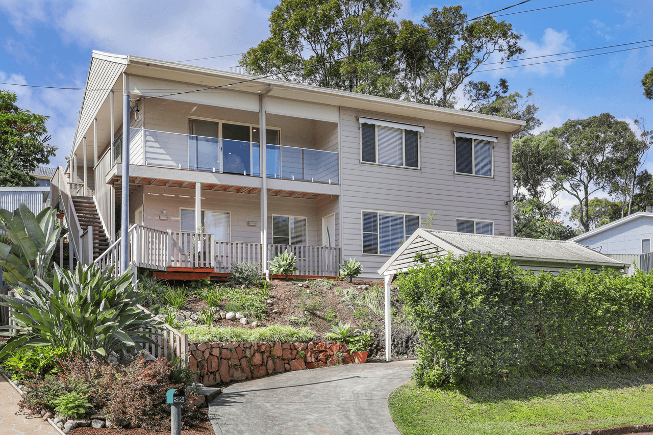 32 Raiss Close, LEMON TREE PASSAGE, NSW 2319