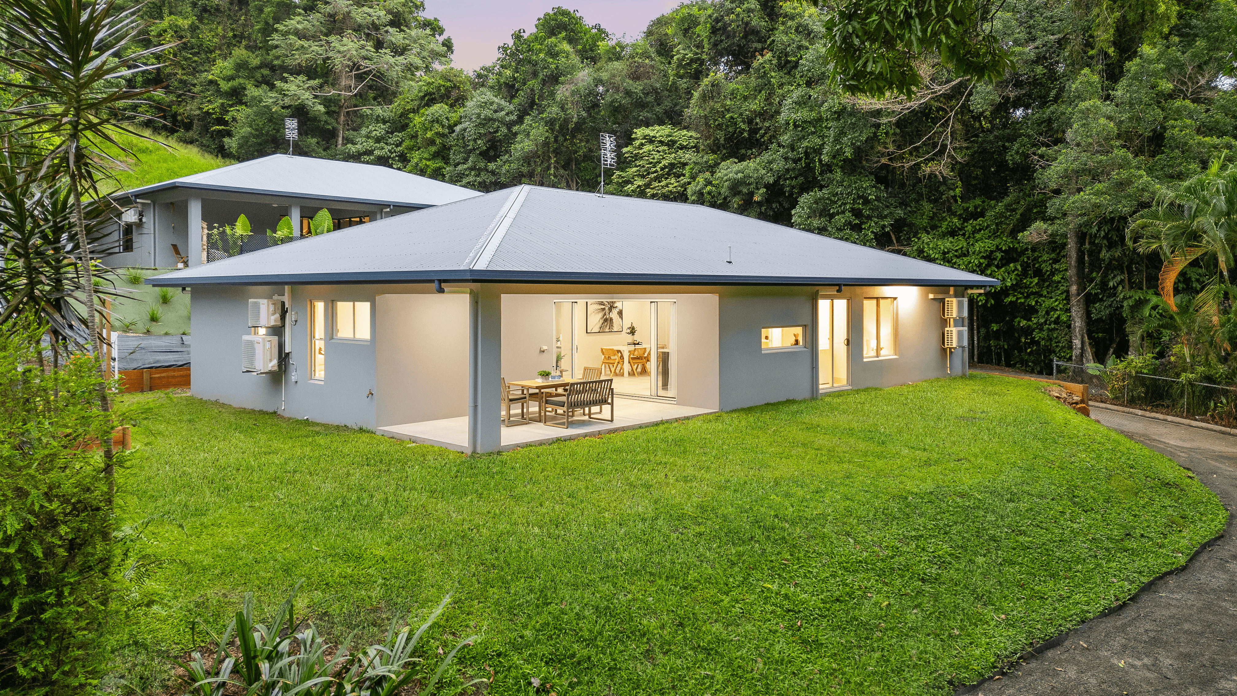 41 Jak Gee Street, REDLYNCH, QLD 4870