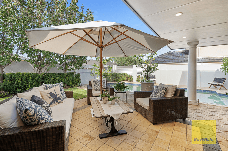 11 Saddington Crescent, MOSMAN PARK, WA 6012